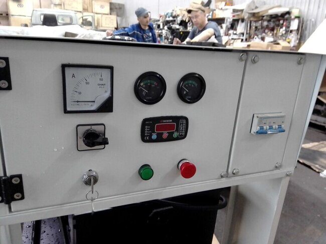 Дизельный генератор 10 кВт АМПЕРОС АД 10-Т400 B в шумозащитном кожухе,